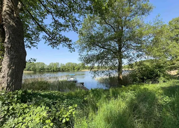 Сasa de vacaciones Garten Eden In *